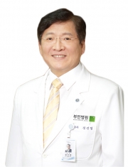 정진엽 부민병원 초대 의료원장.