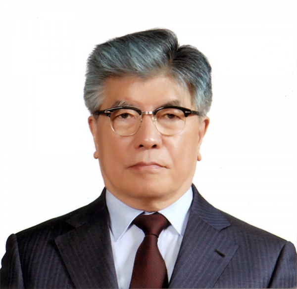 김중수 유한재단 신임 이사장(전 한국은행 총재)